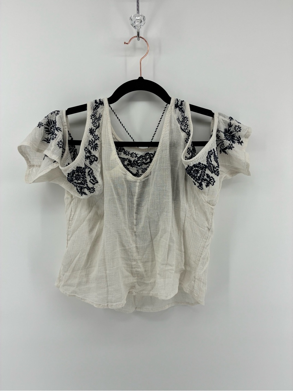 H&M Coachella White Blouse with Blue Floral Embroidery - Picture 5 of 9